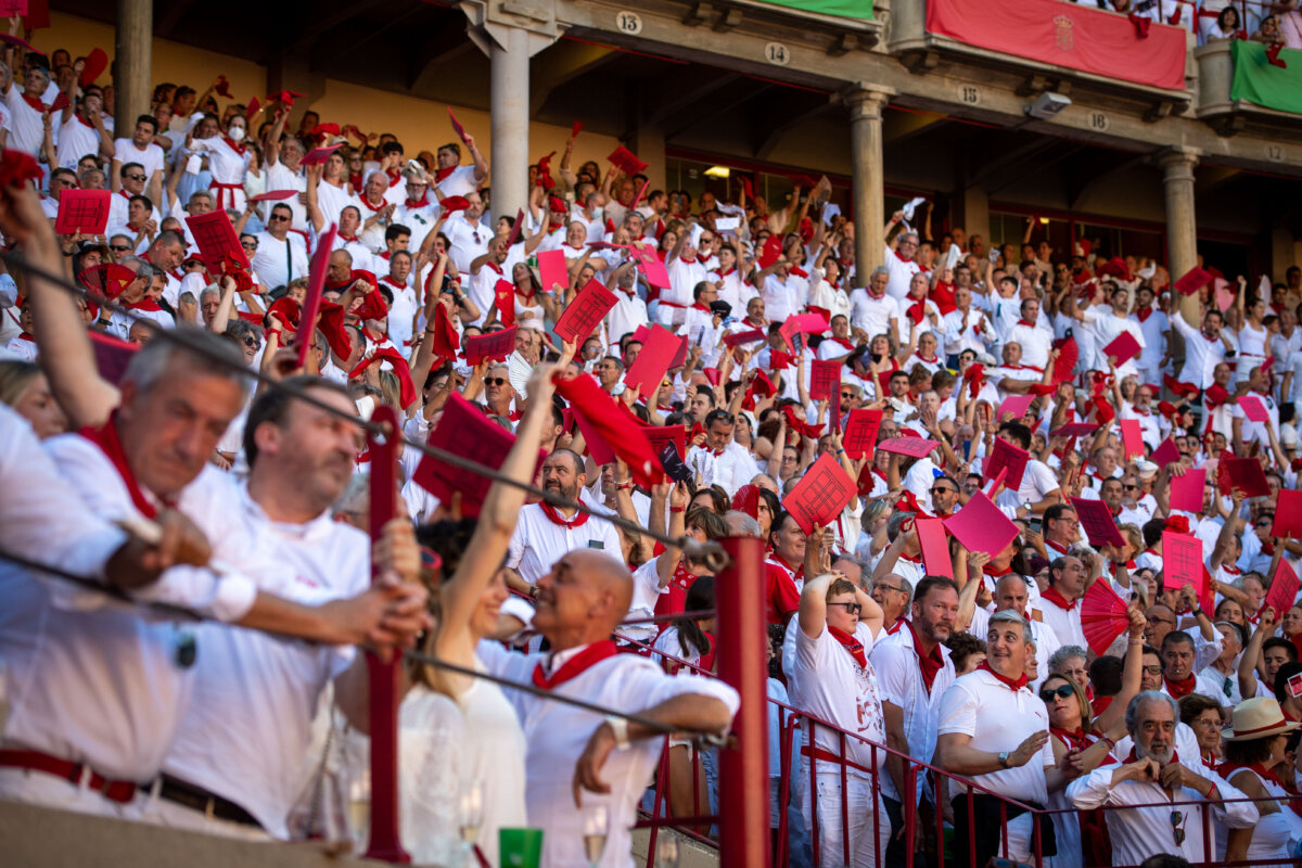 "¡Va por usted, señora presidenta!"
