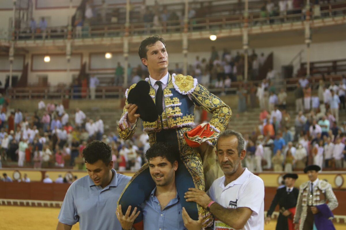 El buen momento de Luque salva la tarde en El Puerto