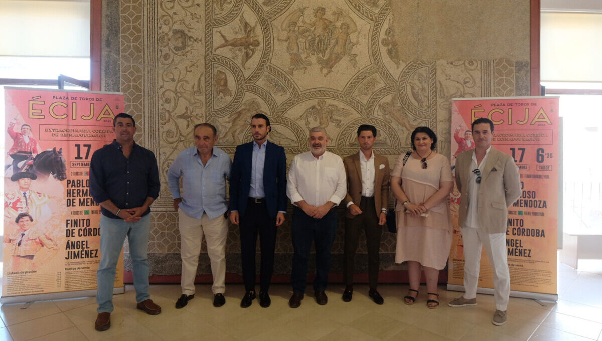 Cartel de arte para la reinauguración de la plaza de toros de Écija