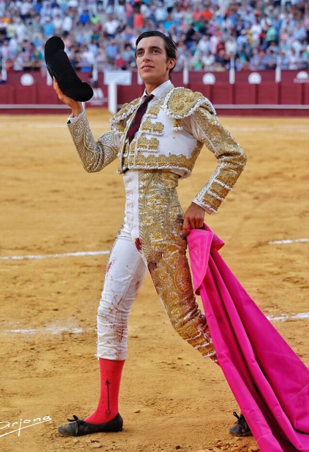 El toreo caro de Téllez impacta en Málaga