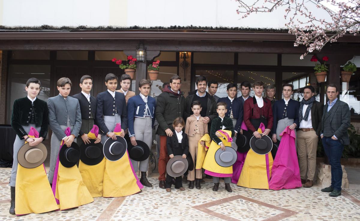 La Escuela El Juli celebra sus quince años con una nueva convocatoria