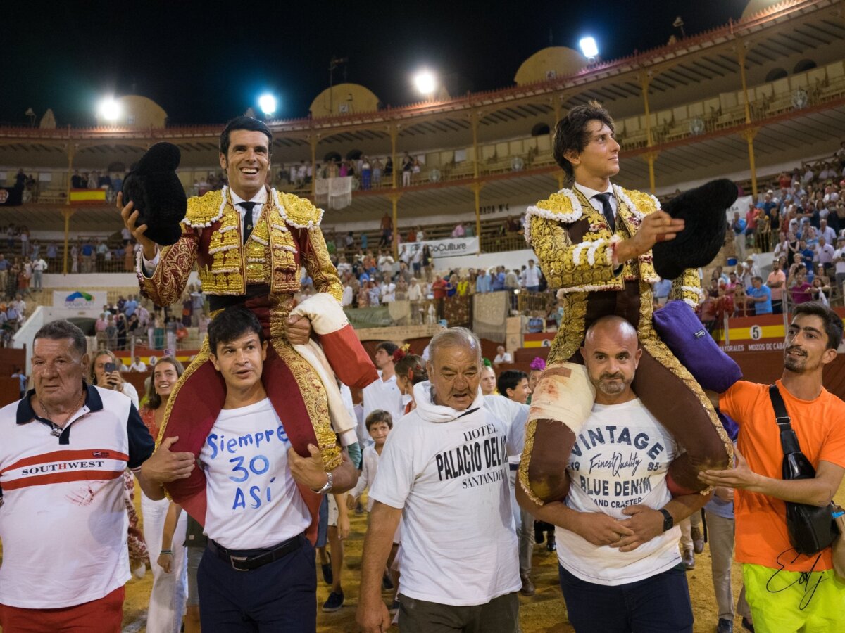 Almería: De Justo vuelve como se fue y Roca Rey no baja el ritmo