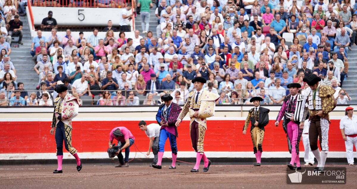 Morante y Roca Rey, dobletes en unas potentes Corridas Generales de Bilbao