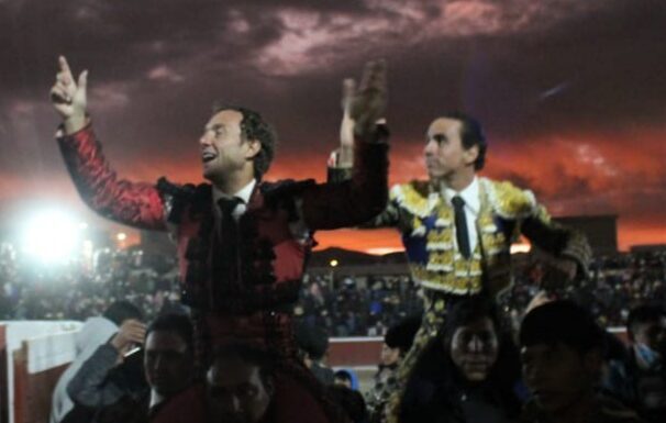 Un gran Galdós , a hombros con Rafaelillo en Coracora