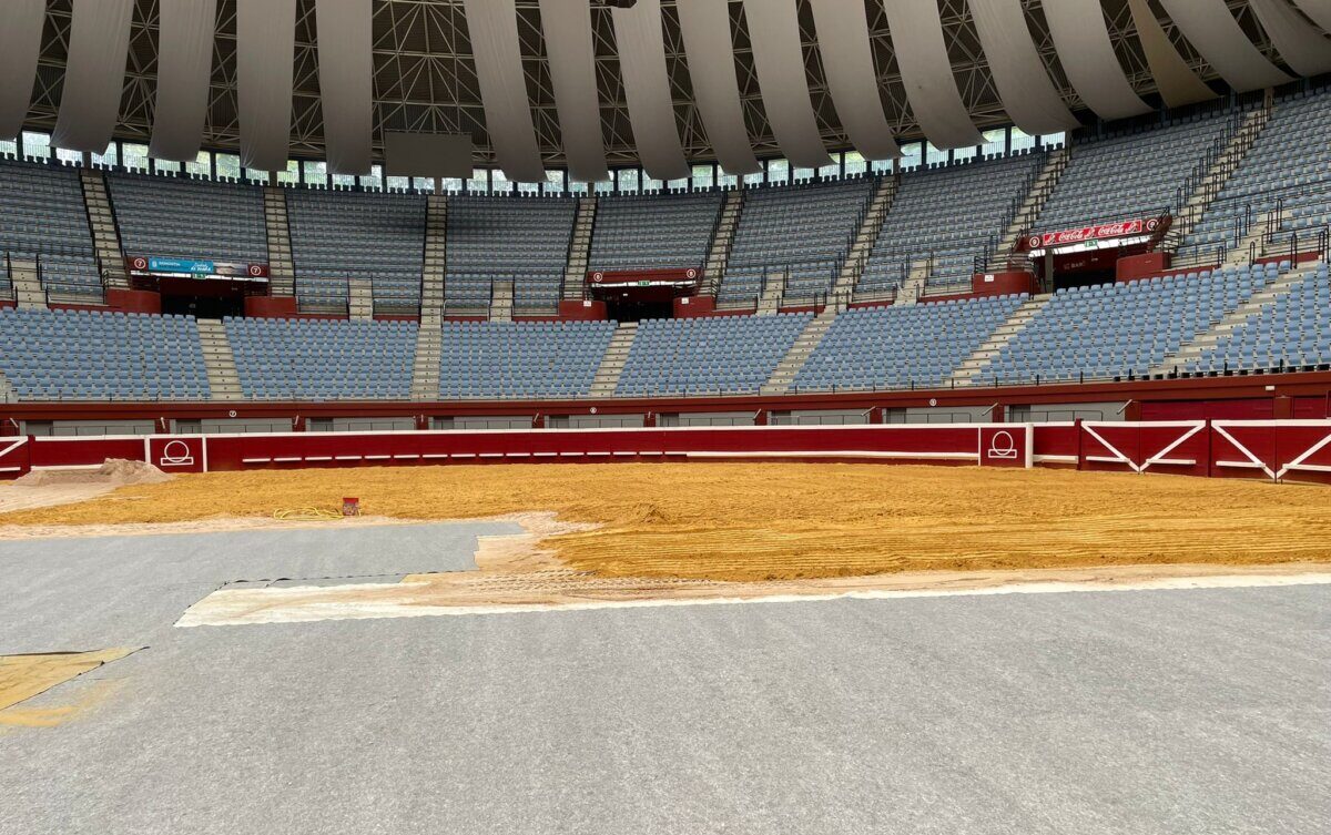 Illumbe se prepara para la Semana Grande: ruedo listo y colas en las taquillas