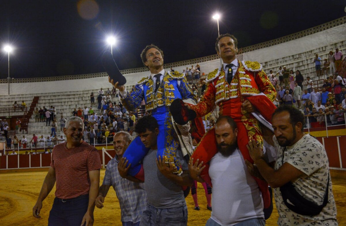 Foto: Víctor Moya / Por el pitón derecho