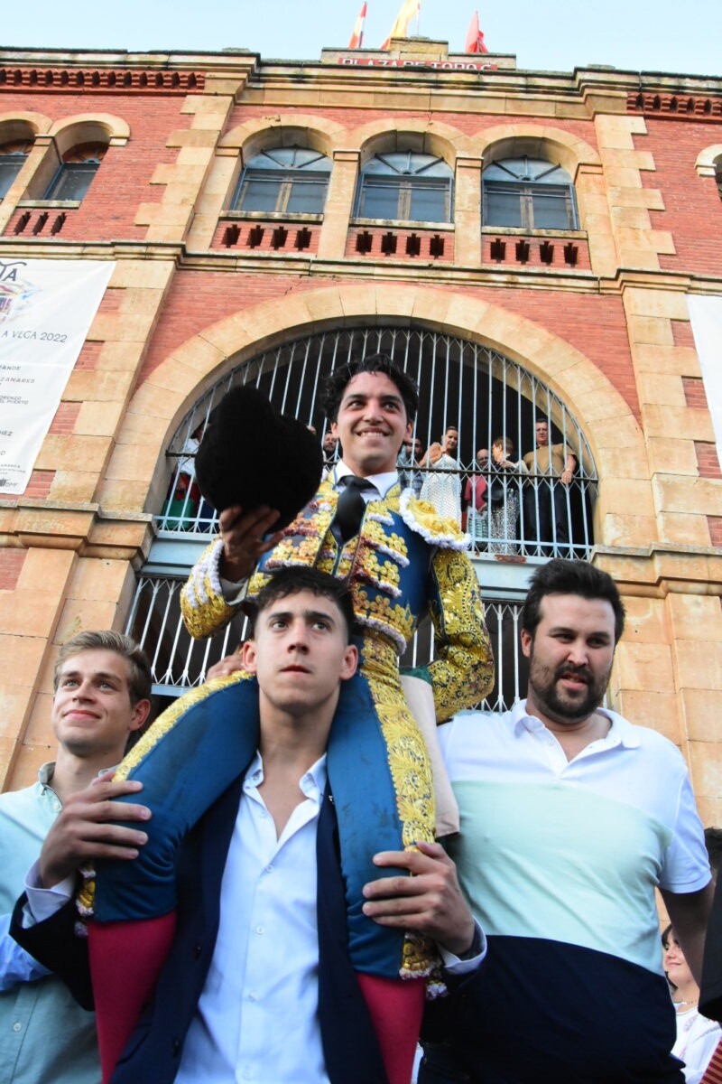 Serio aviso de Mario Navas en la novillada de Salamanca