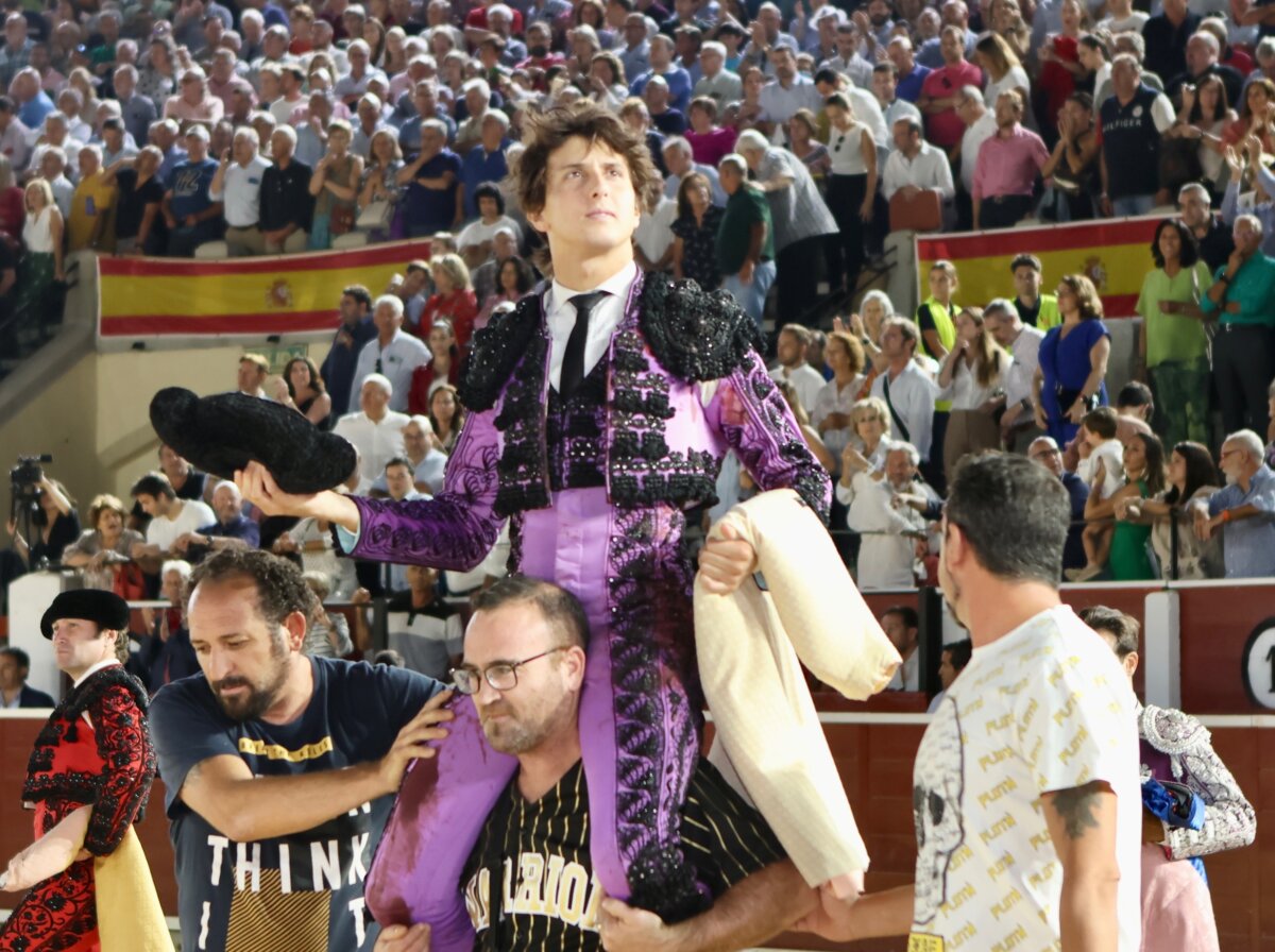 Roca Rey y Daniel Ruiz siguen siendo una conjunción perfecta en Albacete