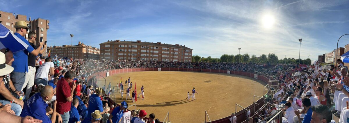 Muere corneado un operario de la plaza de toros de Fuenlabrada