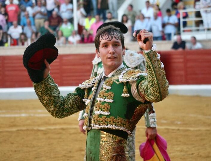 Impactante actuación de Solalito en Villaseca