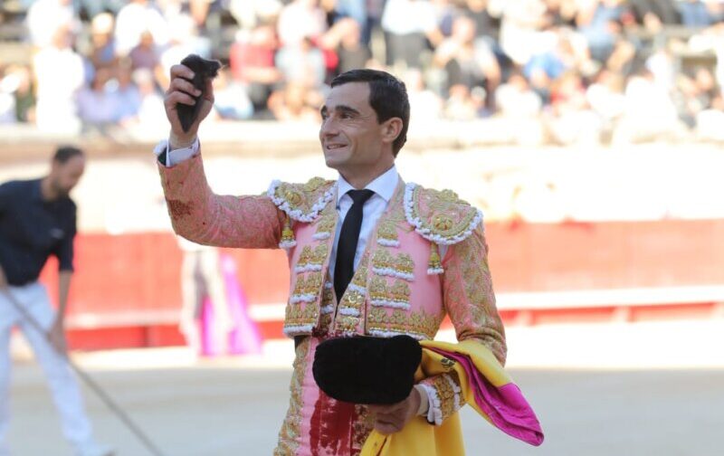 Paco Ureña, única oreja en el cierre de feria en Nimes