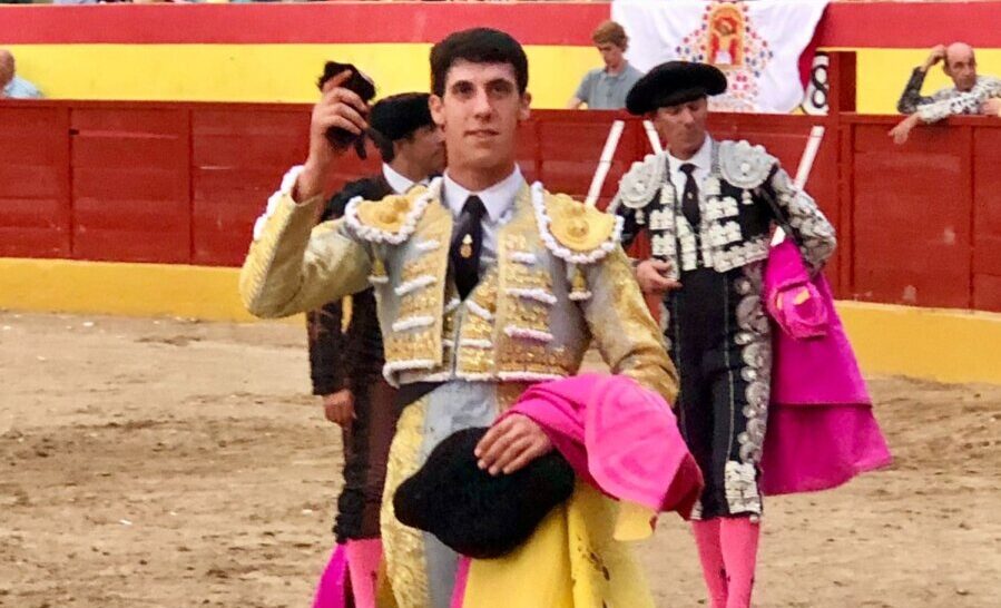 Diego García y Álvaro Burdiel destacan ante una imponente novillada en Valdetorres de Jarama