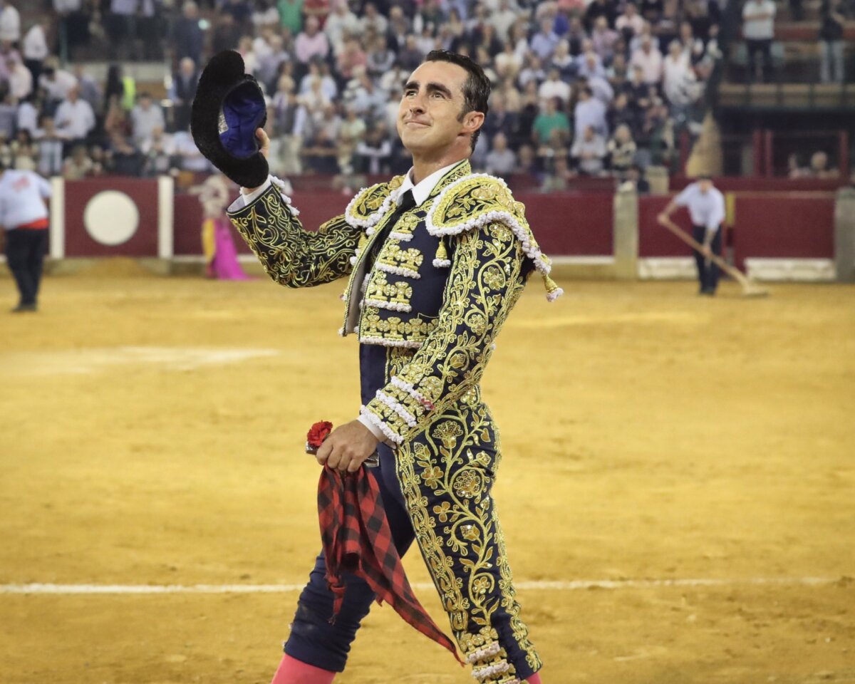 El Fandi, dado de alta tras ser operado de una hernia discal