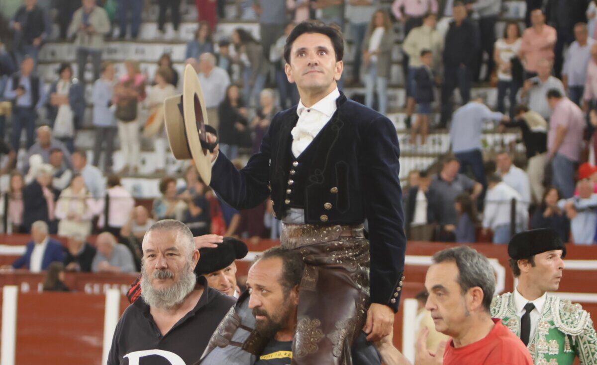 Diego Ventura, cumbre en tarde de espadas romas en Hellín
