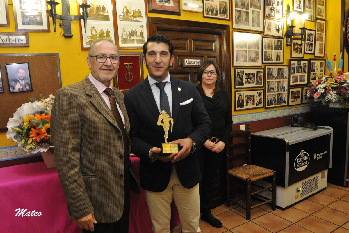 Fernando Sánchez, premiado por los Amigos de Manolo Montoliu y Curro Valencia