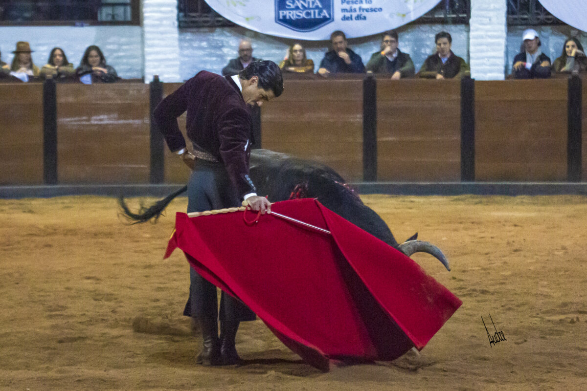 Emilio de Justo y Pablo Aguado, sendos indultos en Tambo-Mulaló