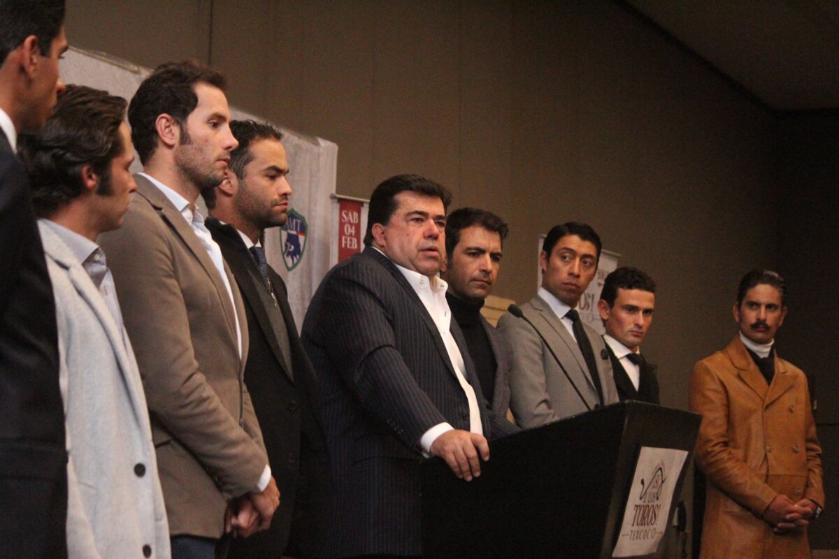 La torería mexicana se da cita en la denominada feria "Sí a los toros" de Texcoco