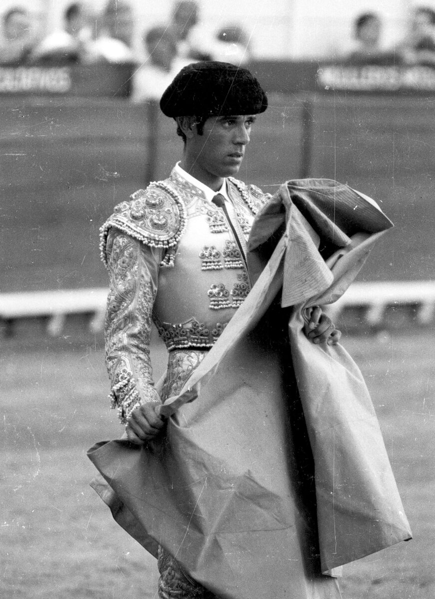 "Mondeño ya estará enseñándoles a torear a los ángeles del cielo"