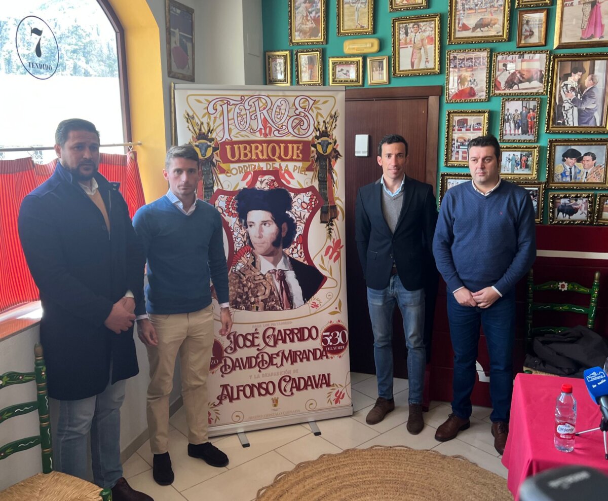 Terna de toreros jóvenes en la Corrida de la Piel de Ubrique