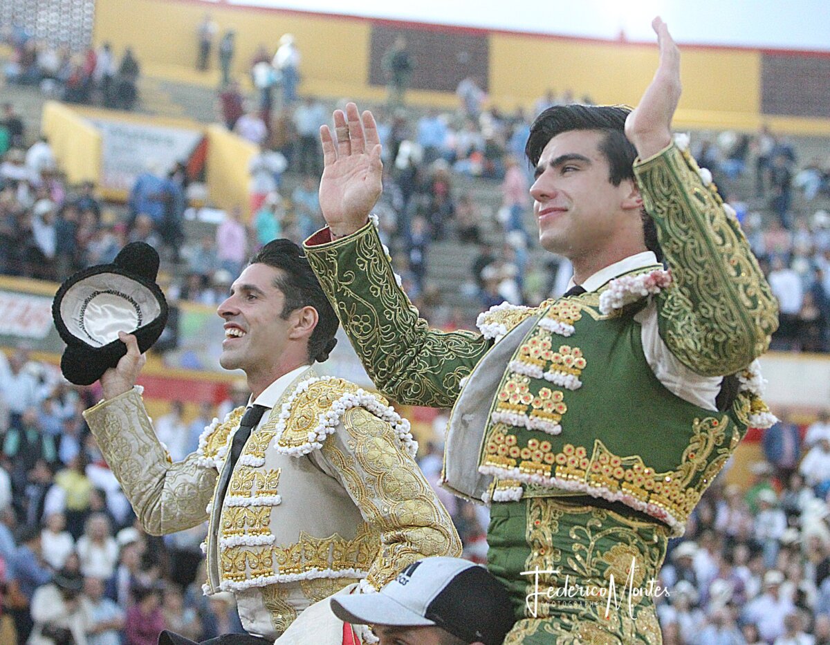 Talavante y Colombo brillan en la Feria del Sol de Mérida