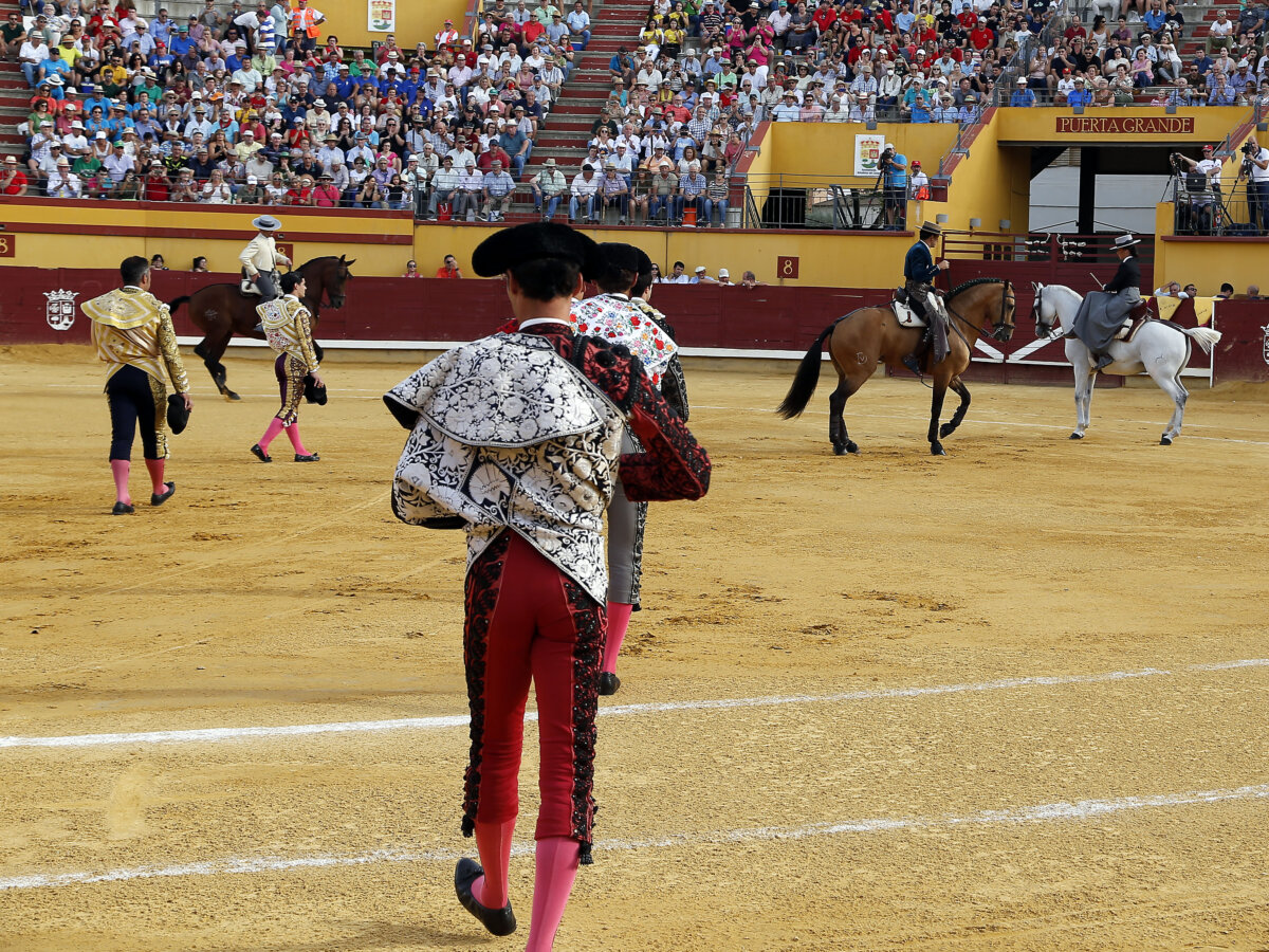 Pese a todo, la Fiesta sigue...