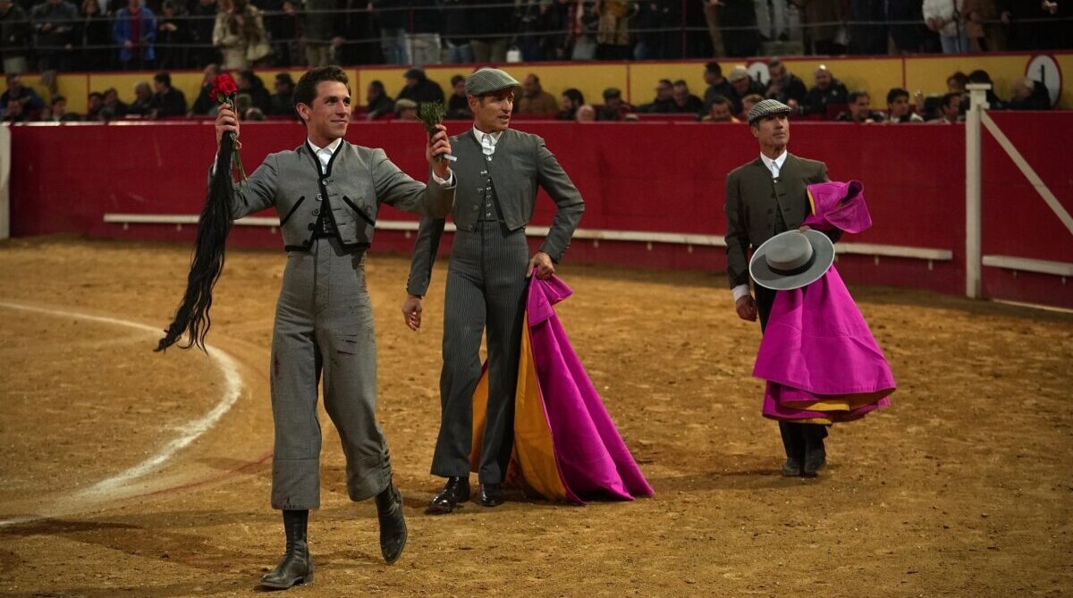 Ginés Marín homenajea a lo grande a los cirujanos taurinos