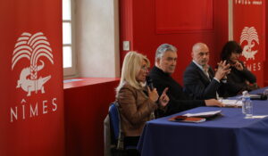 Un momento de la presentación de los carteles. Foto: Daniel Chicot.