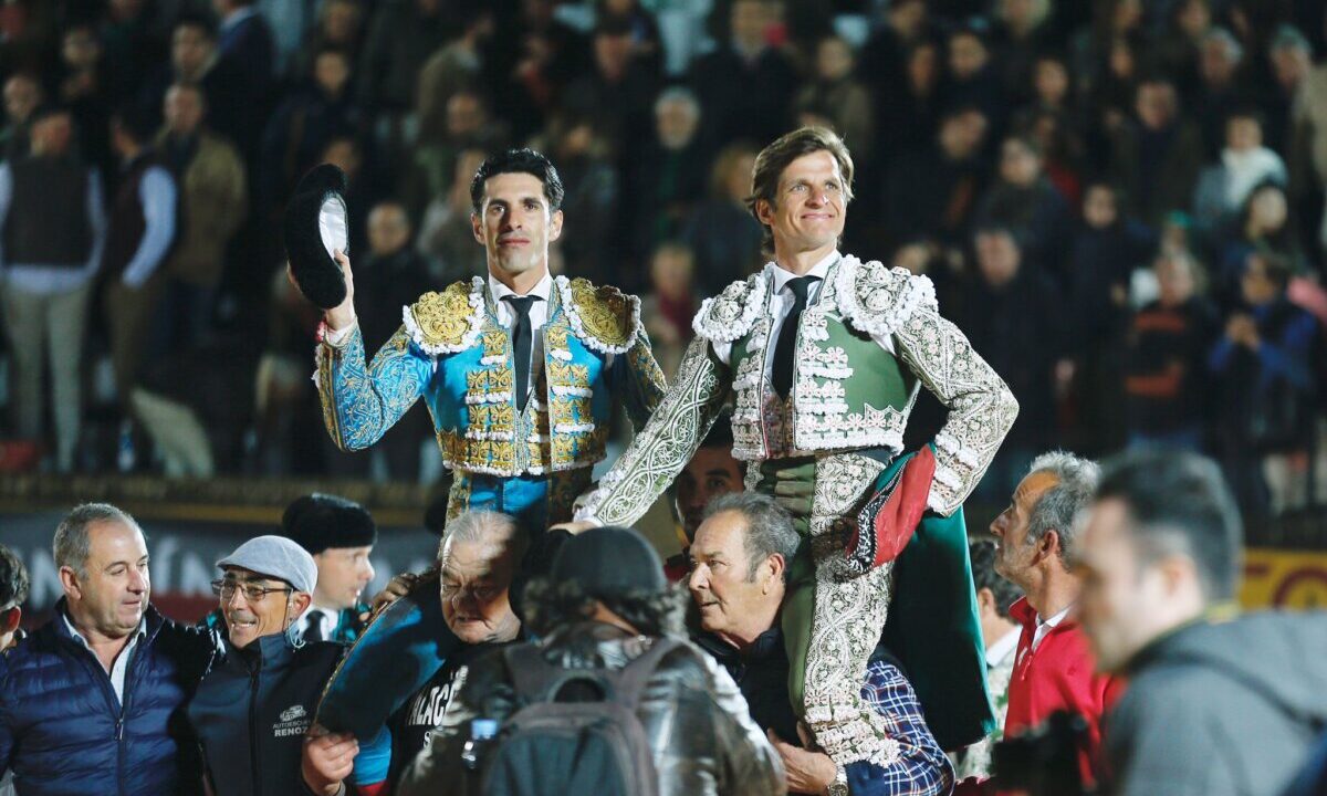 El Juli manda y Talavante embruja en Olivenza