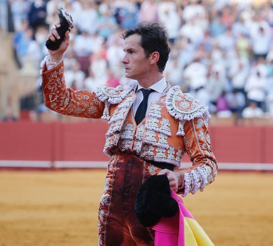 Sevilla también es testigo del idilio de Luque y La Quinta