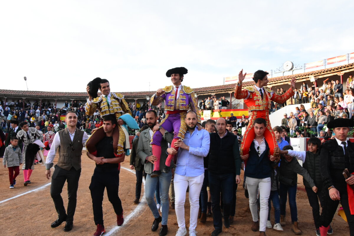 Manuel Diosleguarde vuelve a lo grande en Guijuelo