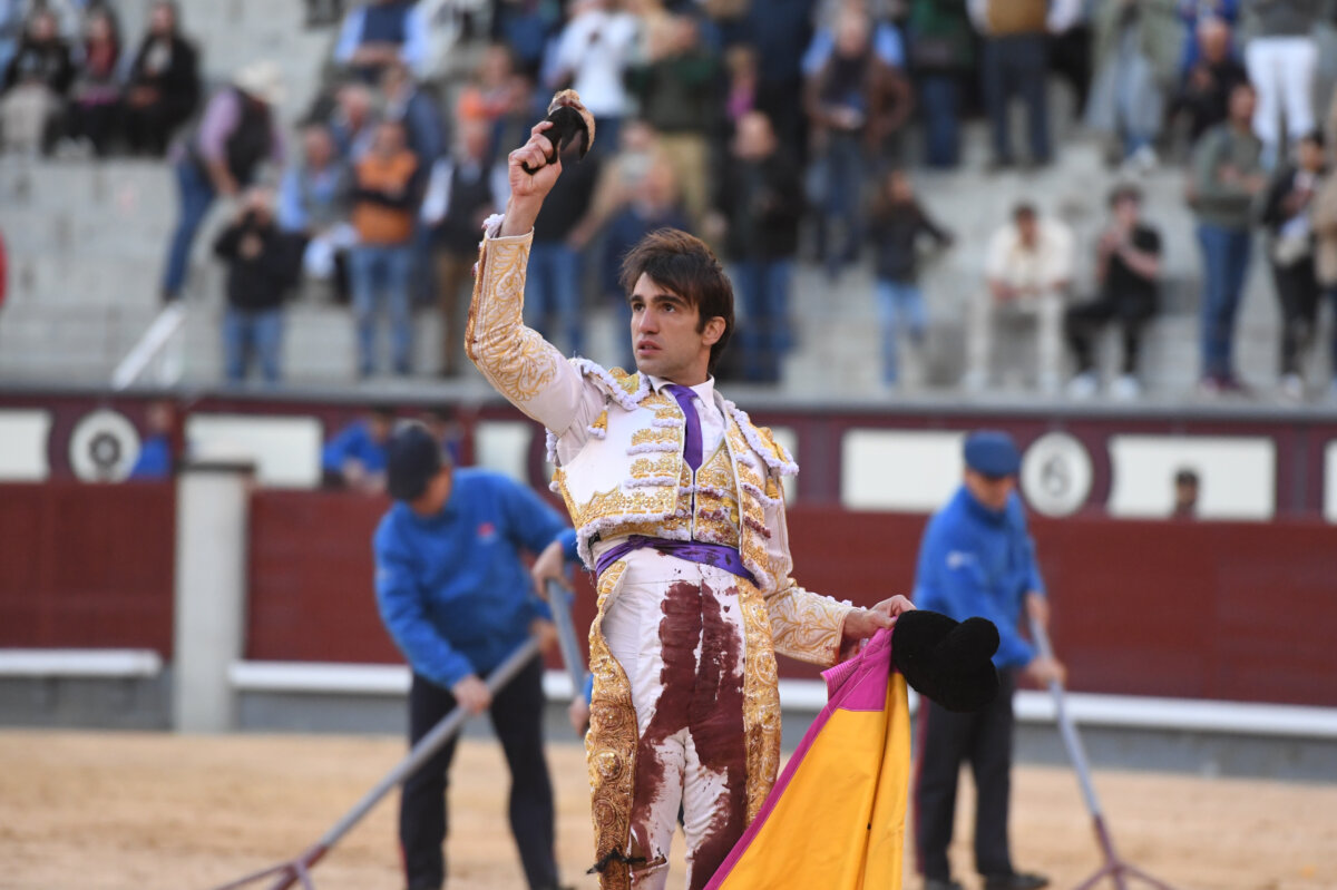El valor de Adrián de Torres tiene recompensa en Madrid