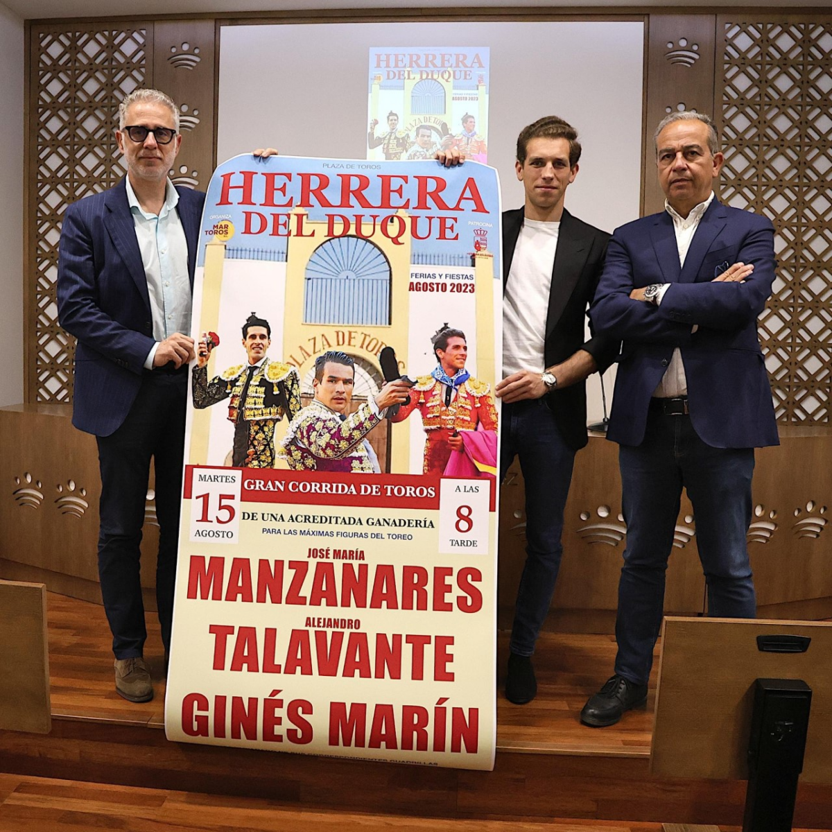 Herrera del Duque ata a las figuras para el 15 de agosto