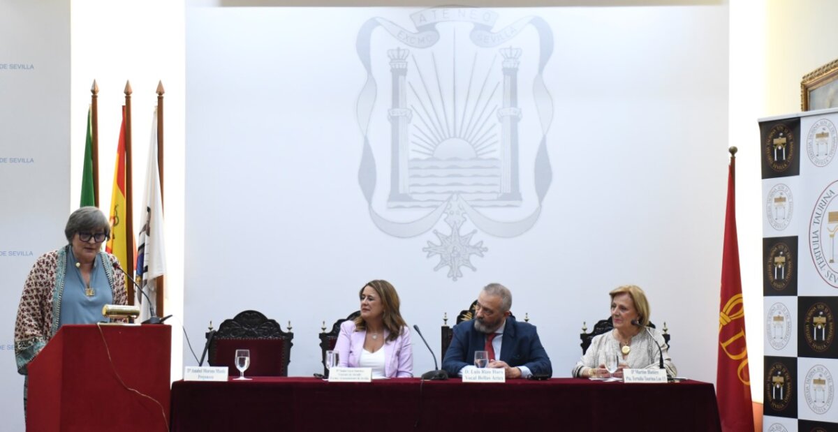 Anabel Moreno, pregonera de la Tertulia Los 13 de Sevilla