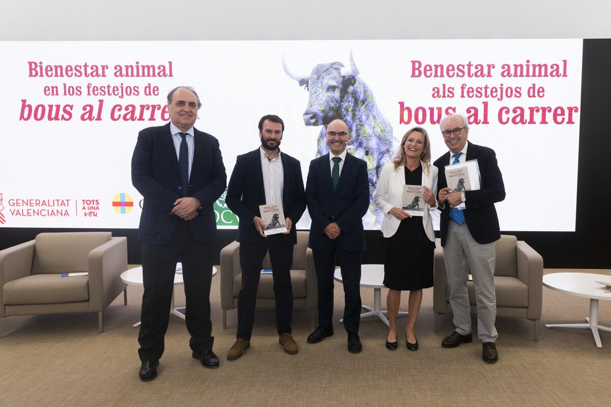 Publican una guía de buenas prácticas para garantizar el bienestar animal en el bou al carrer