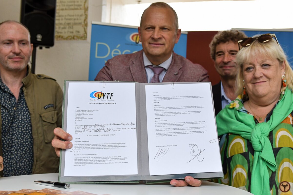 La Unión de Ciudades Taurinas de Francia promociona la tauromaquia en Mont de Marsan