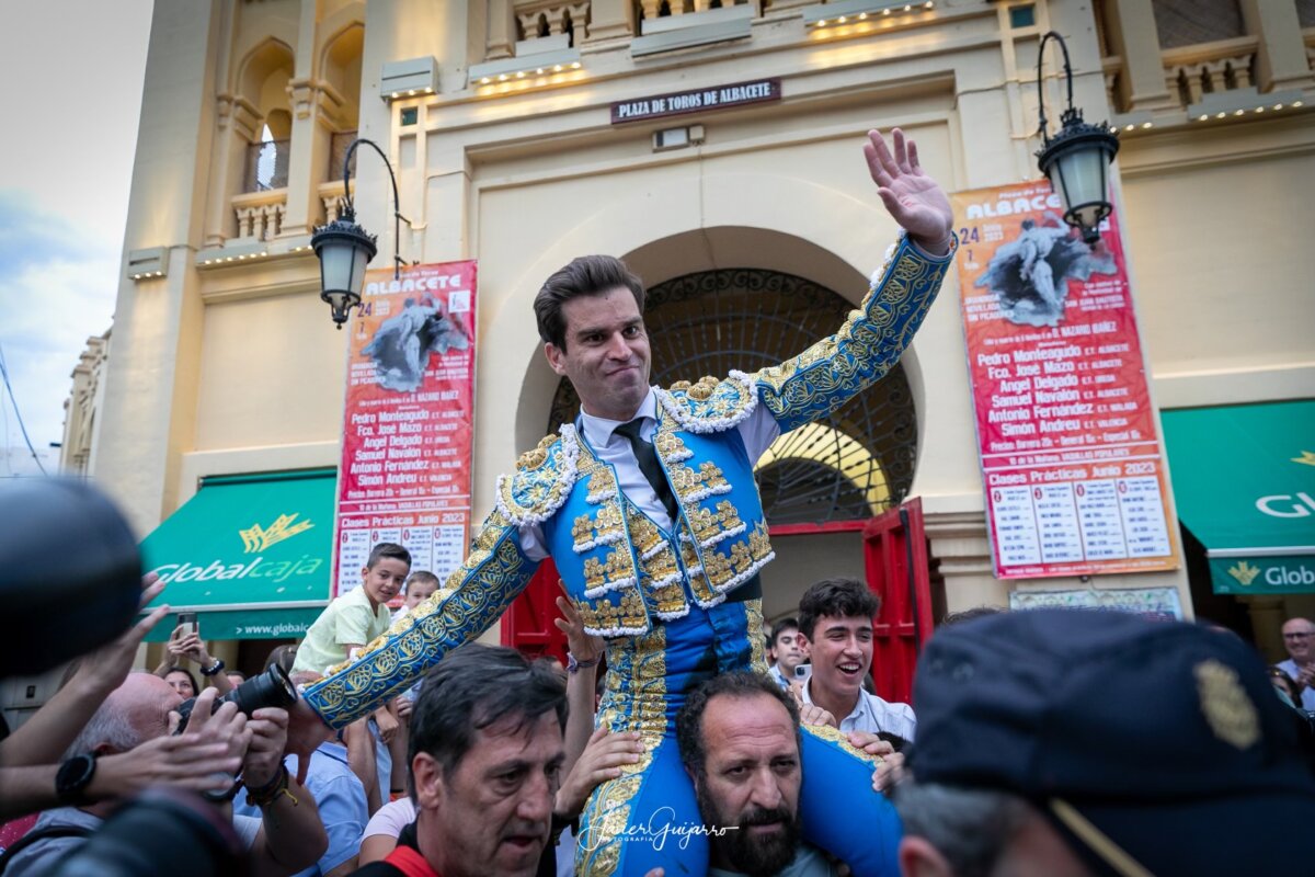Rubén Pinar, triunfador en Albacete con un gran toro de Las Ramblas