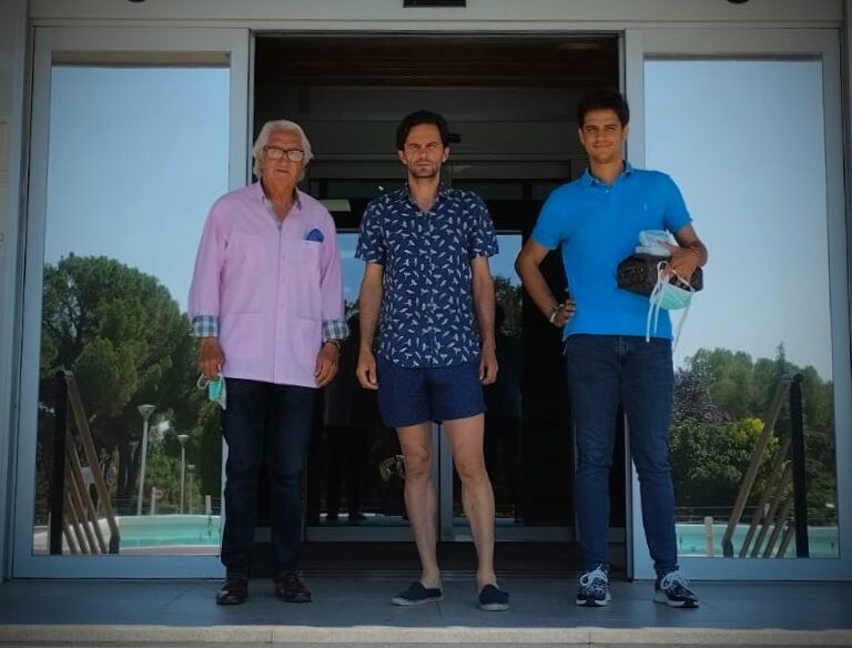 Juan del Álamo recibe el alta hospitalaria