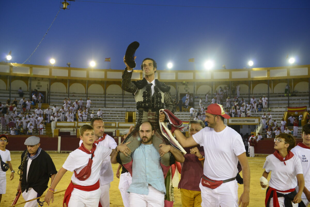 Morenito y Fonseca, derroche de valor y torería en el cierre de Teruel