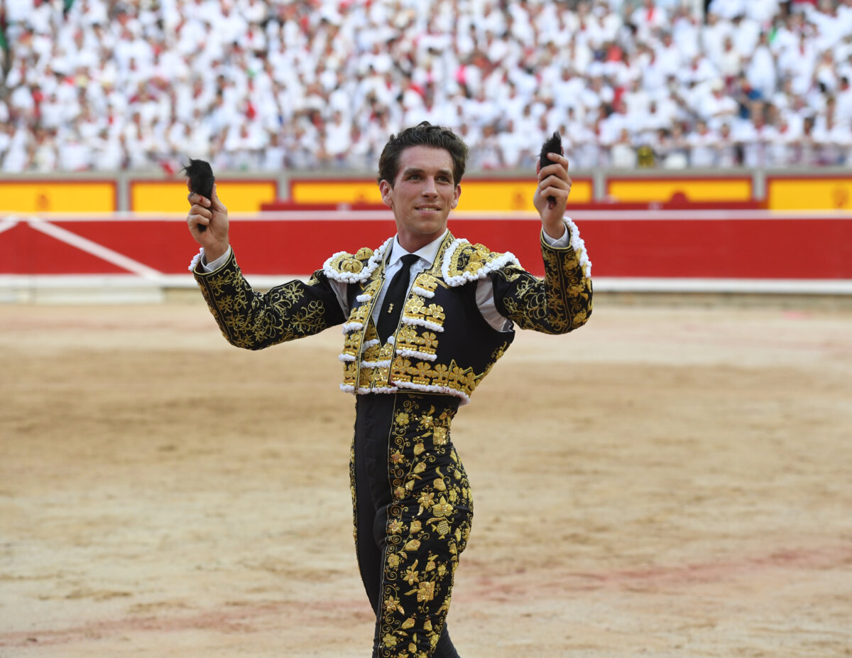 Ginés Marín sustituye al lesionado Cayetano en Murcia