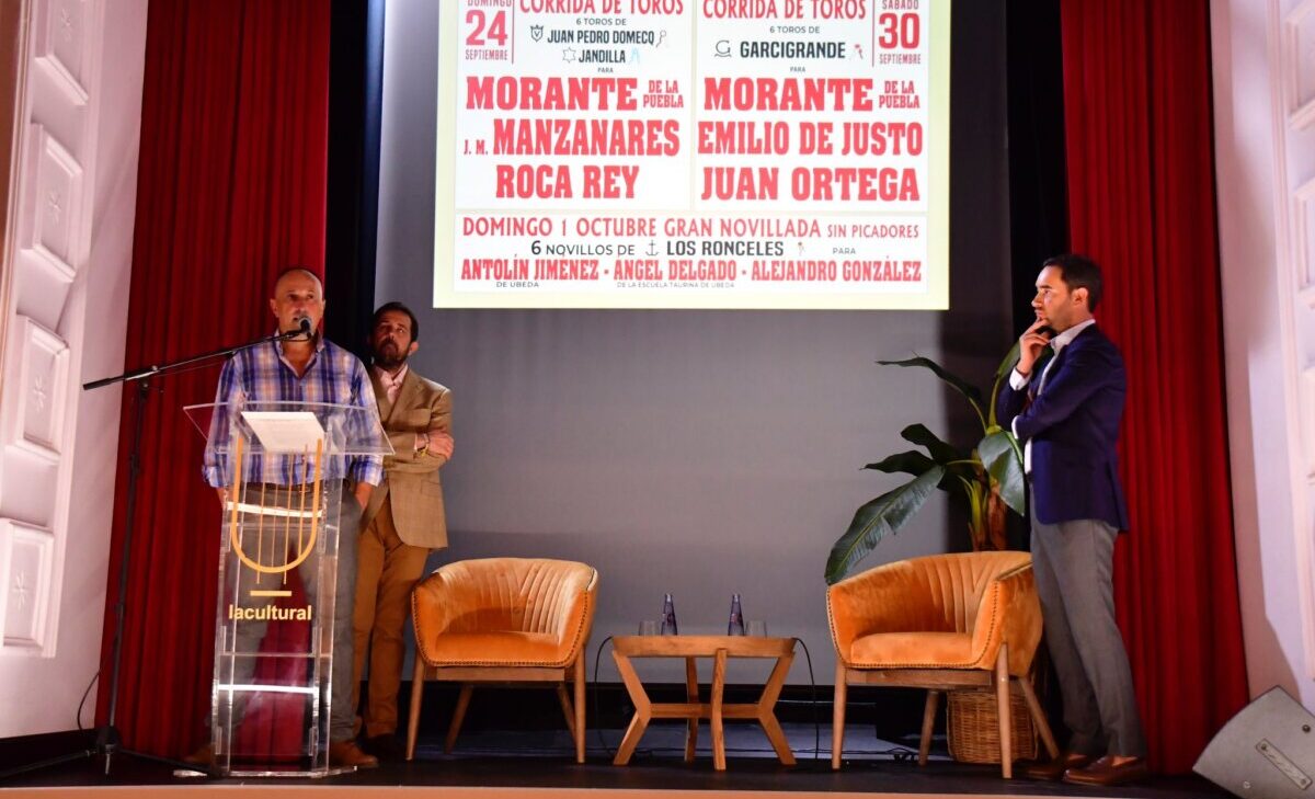 Morante de la Puebla, doblete en una gran feria de Úbeda