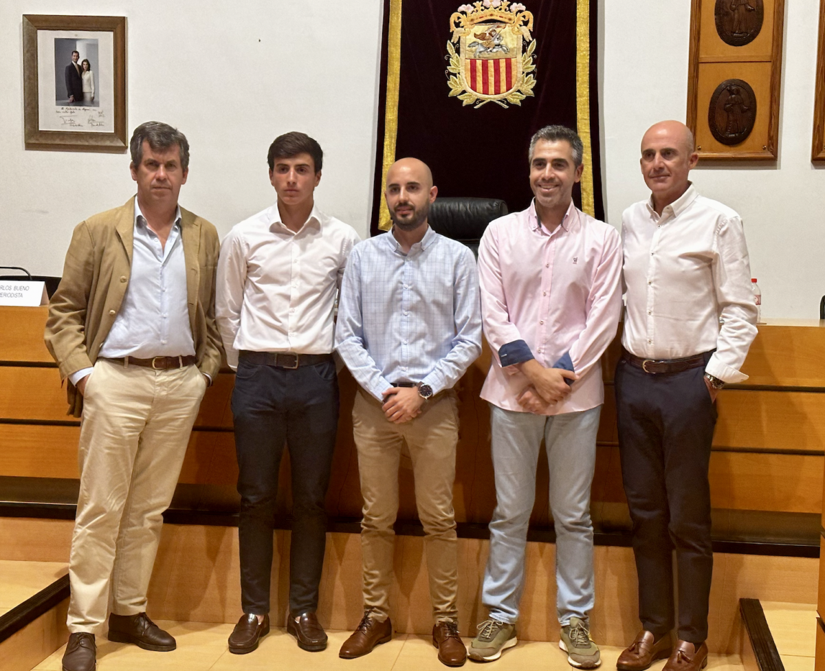 Algemesí arropa a Nek Romero: "Hacer tres paseíllos este año en Valencia es una responsabilidad tremenda"