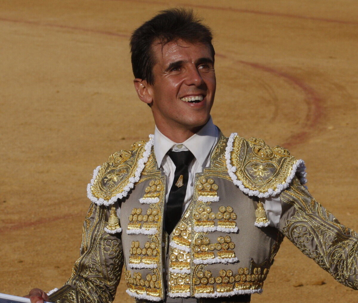 Aníbal Ruiz cumple 25 años de alternativa junto a Diego Ventura y Castella en Alcázar de San Juan