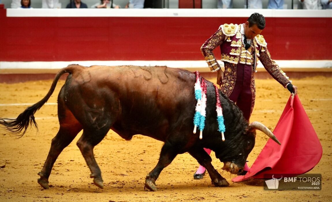 El talento de Talavante y la clase de Manzanares, por encima de blandos juampedros