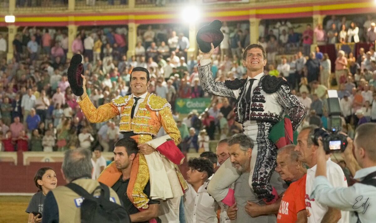 Pleno de Emilio de Justo, a hombros con El Juli en Cuenca