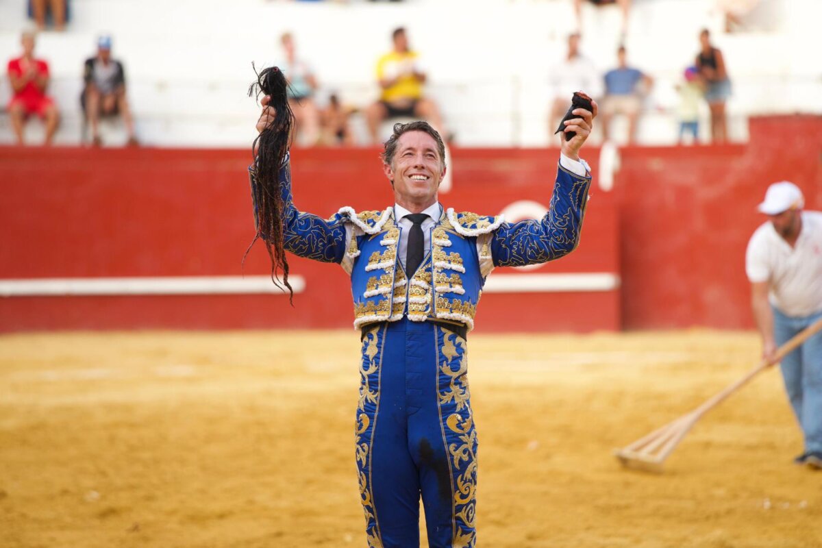 Manuel Escribano por Daniel Luque en Bayona