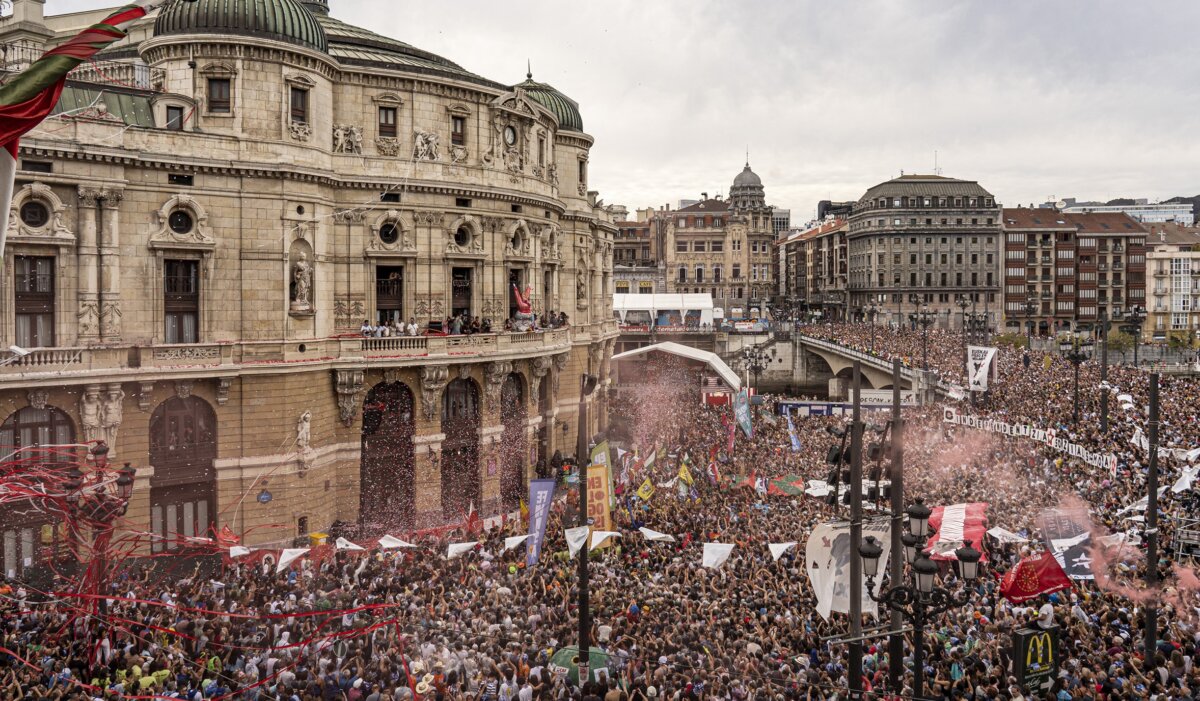 La Federación Taurina de Bizkaia explota contra el Ayuntamiento de Bilbao