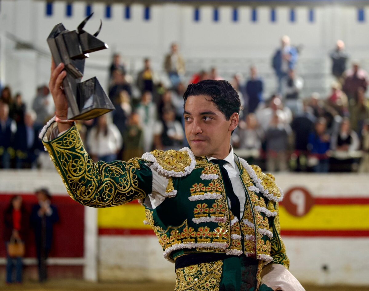 Mario Navas se proclama ganador del Circuito de Novilladas de Castilla y León