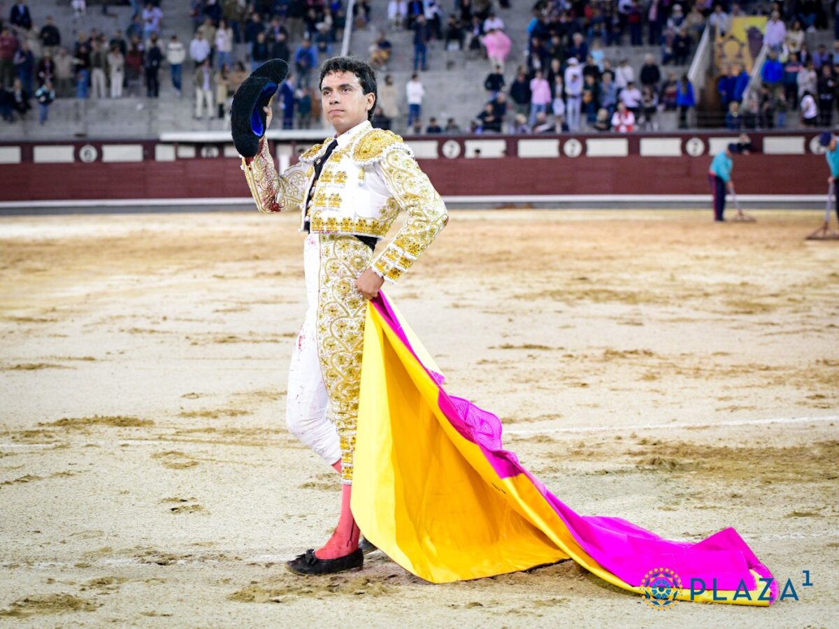 Juan de Castilla, vuelta de peso en su confirmación