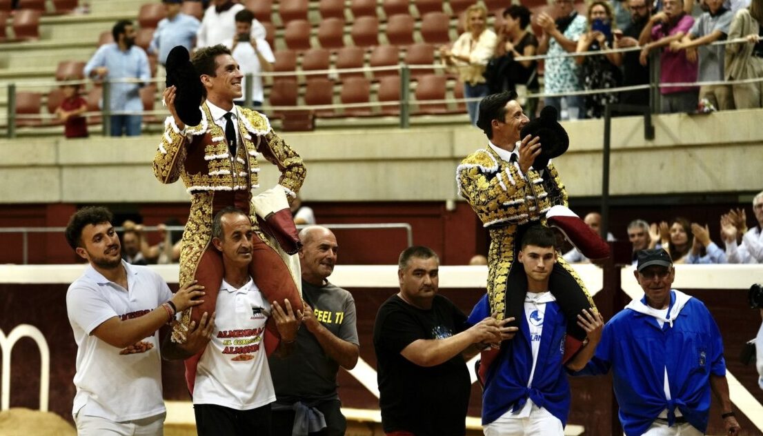 Urdiales y Ginés Marín, caro toreo al natural en Logroño
