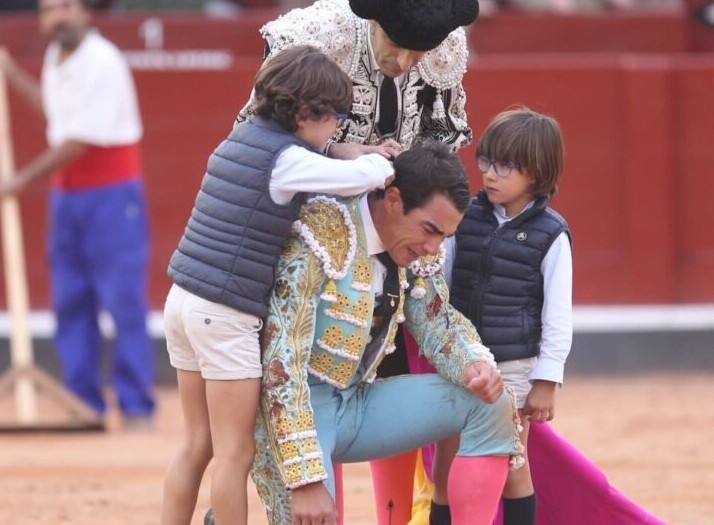 López Chaves: "Tengo sensaciones ya raras... Todavía no soy consciente de que esto ya se ha acabado"